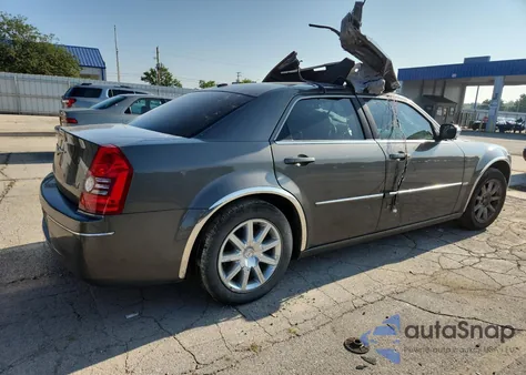 2009 Chrysler 300 Touring from USA, damaged, VIN 2C3KA53V99H594255